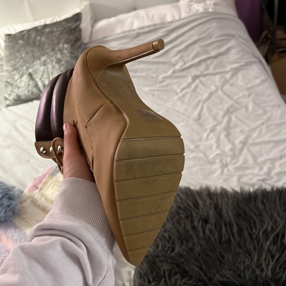 Call it spring lace up pumps - Picture 5 of 5